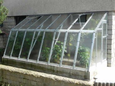 Vario Stahl Anlehngewächshaus Casa 6 Nörpelglas BxL 152x601cm 9,1m² verzinkt